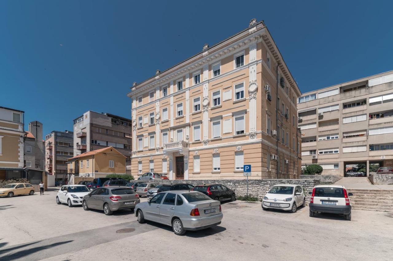 Tom'S Luxury Apartment Zadar, Branimirova Obala ภายนอก รูปภาพ